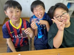 おやつ～シゲキックス&推しの子ウエハース～