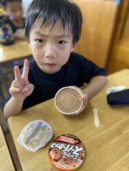 おやつ～スーパーカップ(チョコクッキーorクッキー&クリーム)～